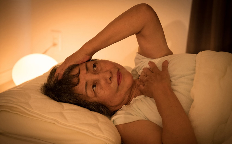 睡眠時無呼吸症候群の症状（低呼吸・無呼吸）とは？｜特徴や危険性