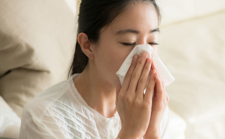 風邪で耳詰まりや鼻詰まりが起こる原因とは?