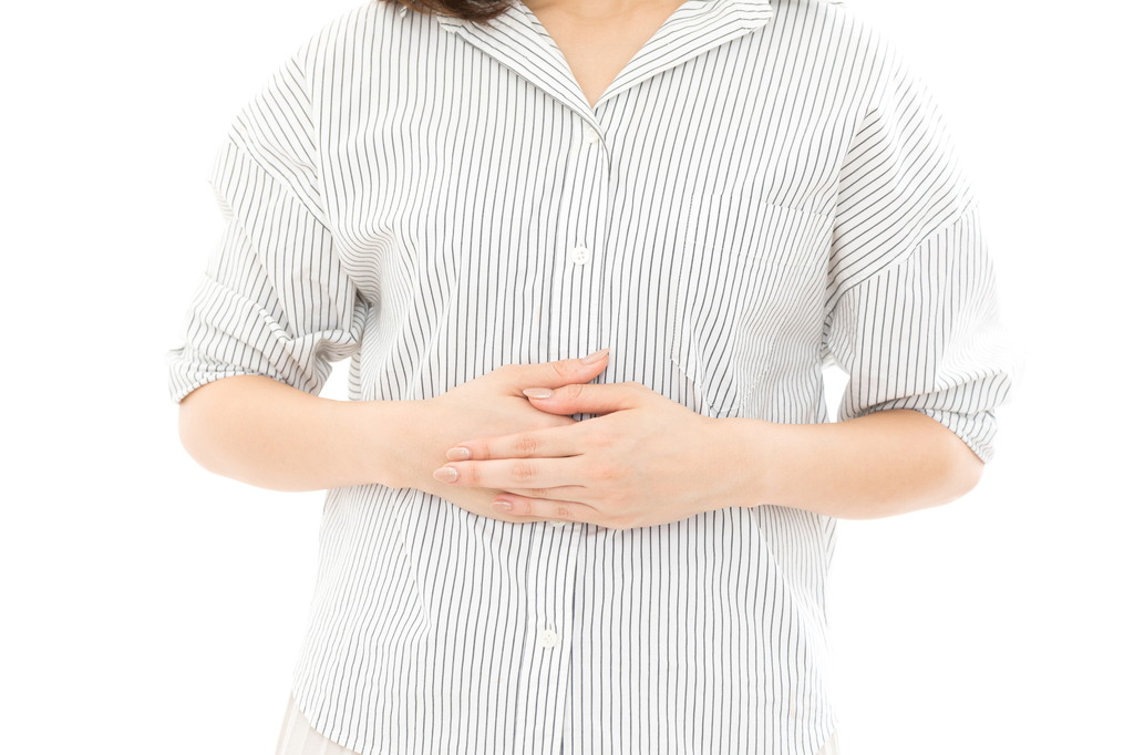 食中毒とは?原因や症状(発熱・腹痛・吐き気等)について解説!