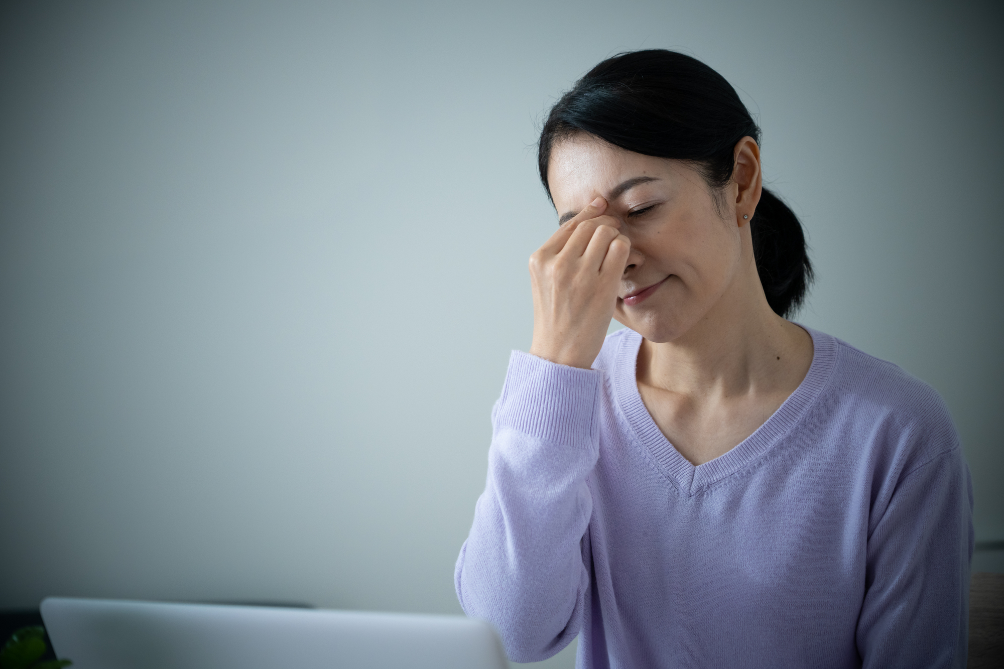 めまいが起こる原因は?めまいの種類や考えられる病気について
